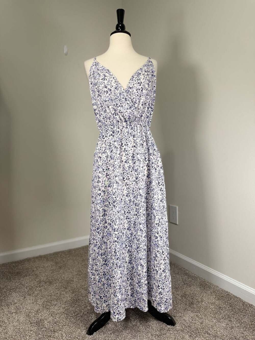 Reformation Bianka Floral Maxi Dress Blue White Cottagecore Romantic Coastal